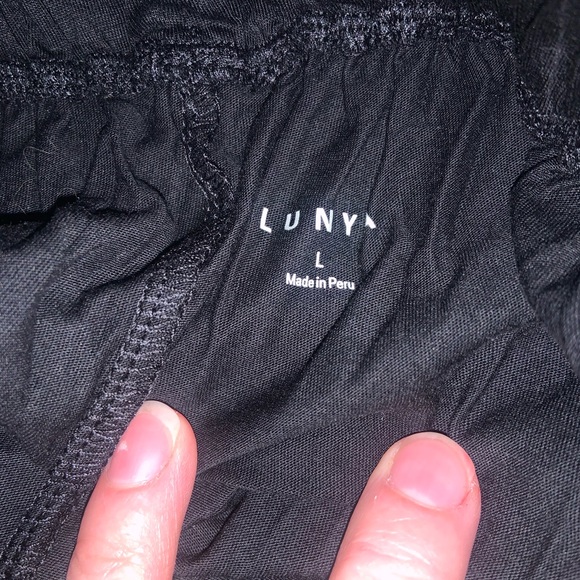 Lunya Organic Pima High Rise Shorts large - Picture 3 of 5